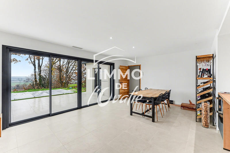 Maison - 129 m² - 5 pièces