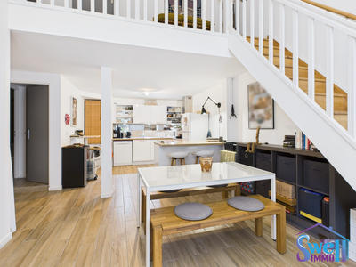 Maison - 87 m² - 4 pièces