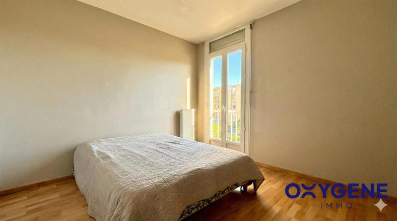 Appartement - 96 m² - 4 pièces