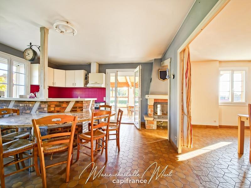 Maison - 143 m² - 5 pièces