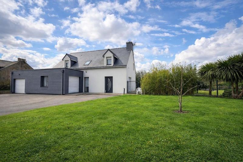 Maison - 138 m² - 6 pièces