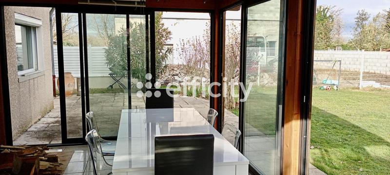 Villa - 185 m² - 6 pièces