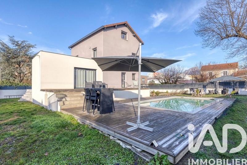 Maison - 149 m² - 5 pièces