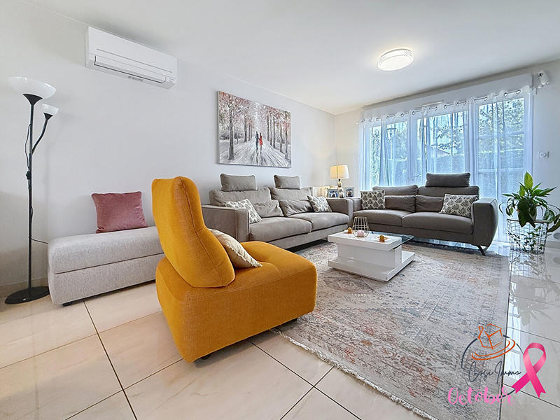 Maison - 155 m² - 6 pièces