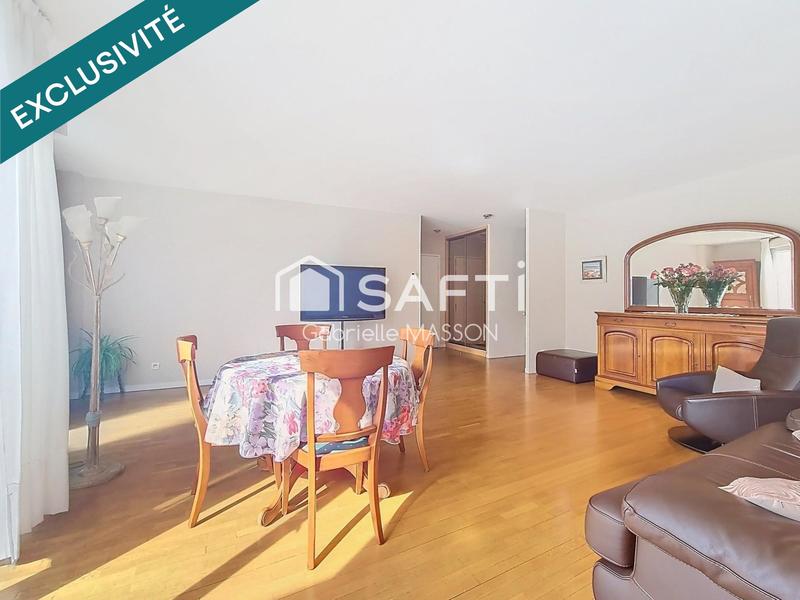 Appartement - 99 m² - 5 pièces