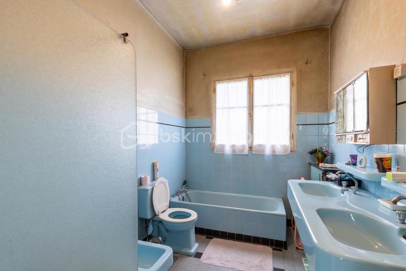 Maison - 91 m² - 4 pièces