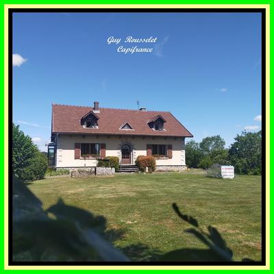 Propriété - 210 m² - 9 pièces