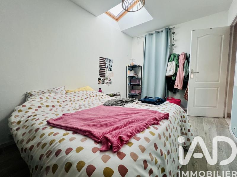 Maison - 200 m² - 9 pièces