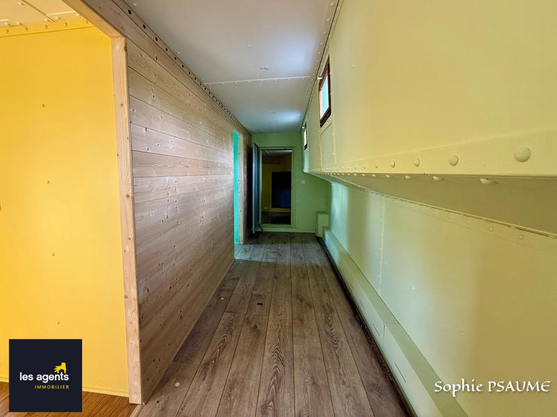 Maison - 100 m² - 4 pièces