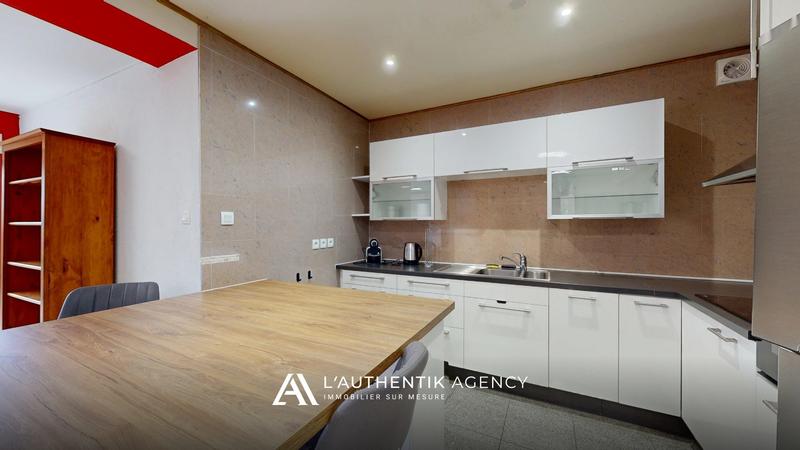 Appartement - 89 m² - 3 pièces