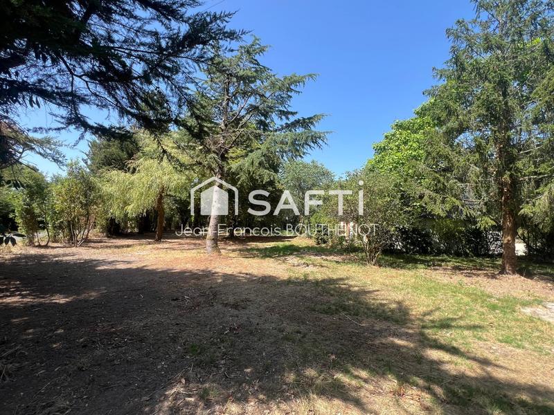 Maison - 168 m² - 7 pièces