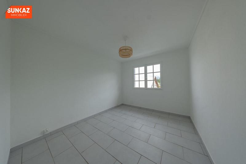 Appartement - 90 m² - 3 pièces