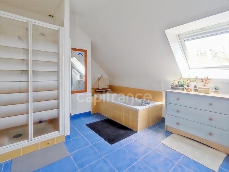 Maison - 175 m² - 7 pièces