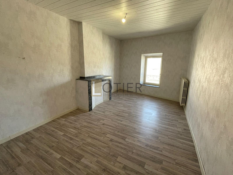 Maison - 137 m² - 5 pièces