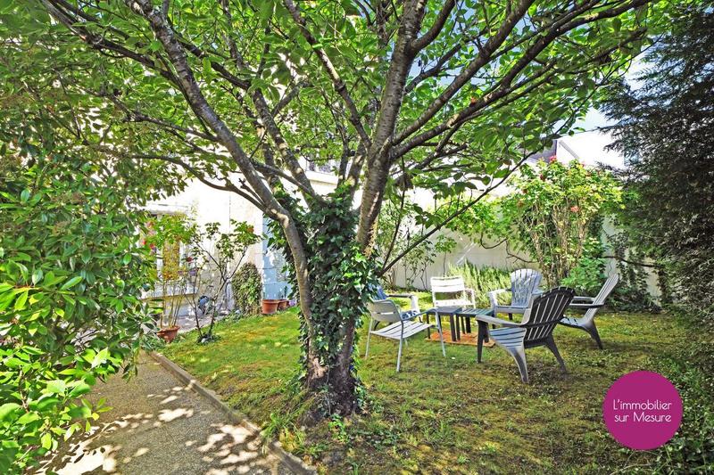 Villa - 230 m² - 8 pièces