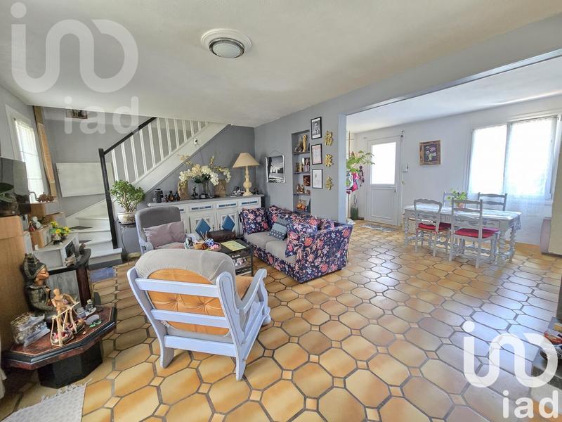 Maison - 122 m² - 6 pièces