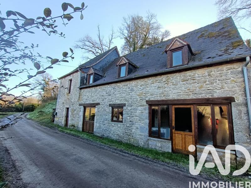 Maison - 200 m² - 5 pièces