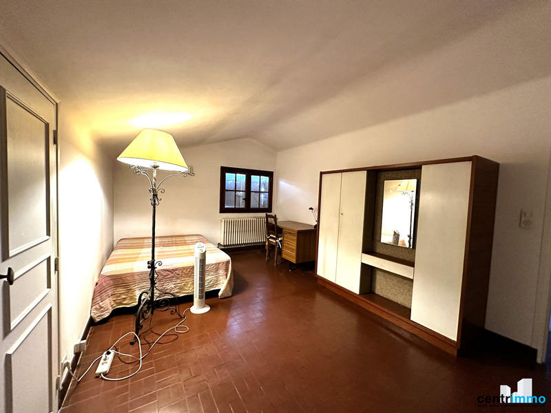 Maison - 142 m² - 6 pièces