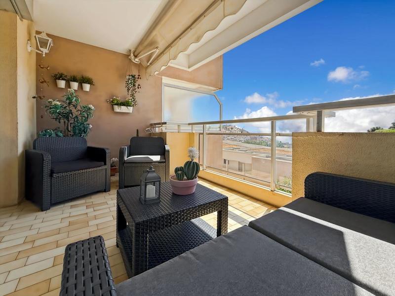 Appartement - 85 m² - 4 pièces