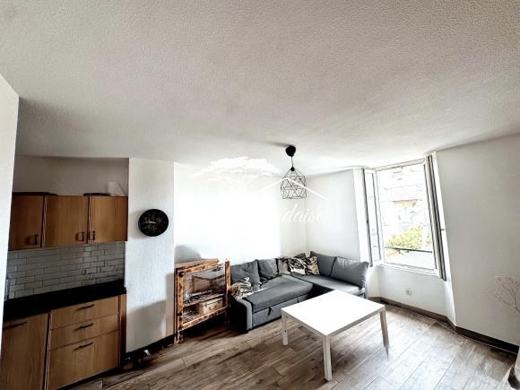 Appartement - 49 m² - 3 pièces