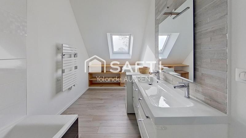 Maison - 150 m² - 5 pièces