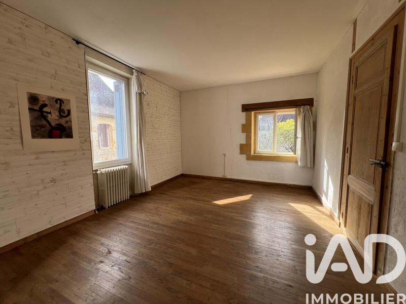 Maison - 288 m² - 8 pièces