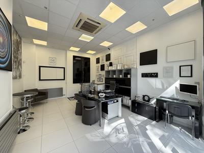 Fonds de commerce - Local commercial - 42 m²