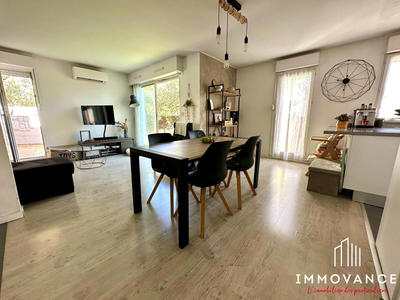 Maison - 80 m² - 4 pièces