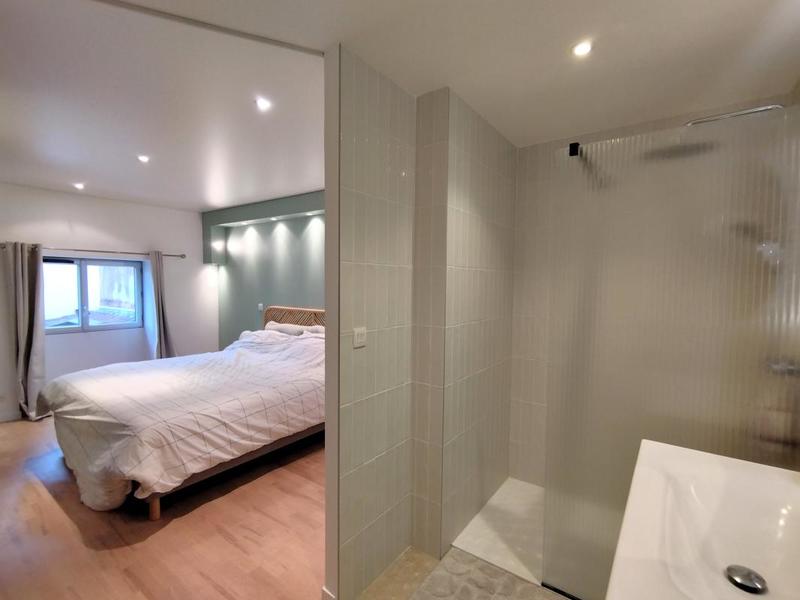 Appartement - 100 m² - 5 pièces