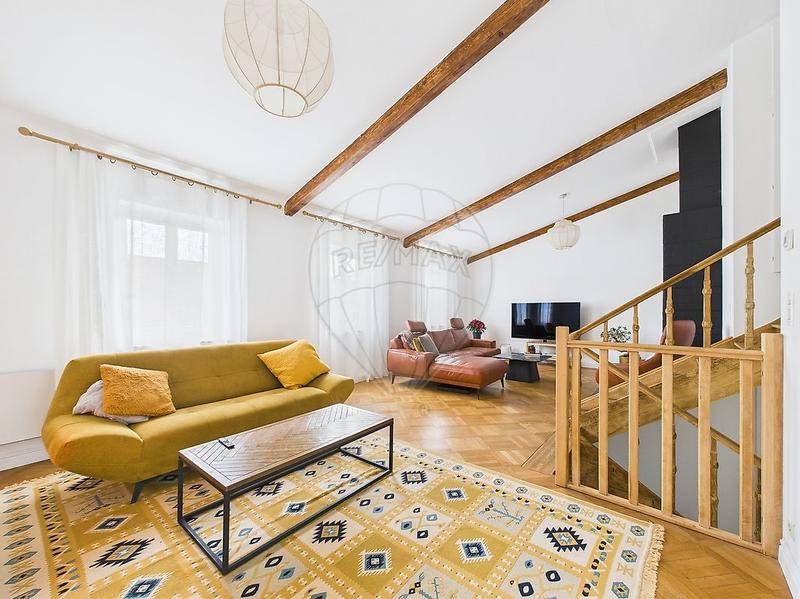 Maison - 143 m² - 6 pièces