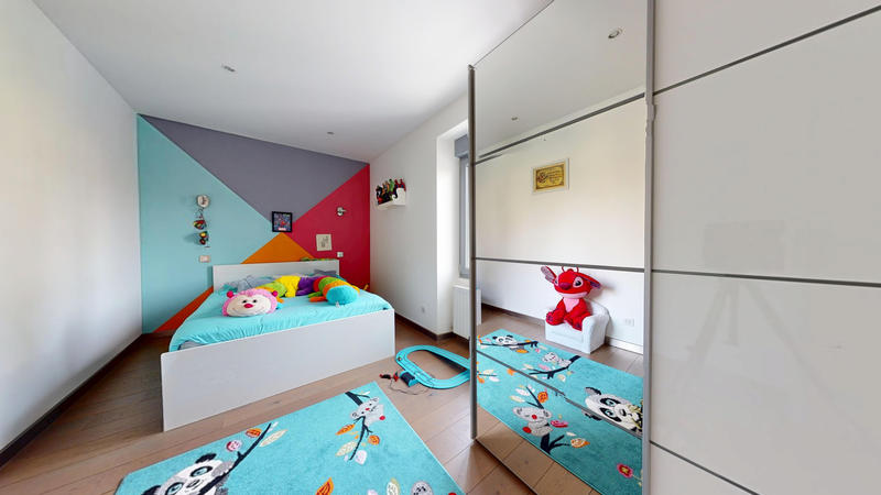 Maison - 166 m² - 6 pièces