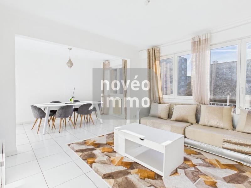 Appartement - 92 m² - 4 pièces