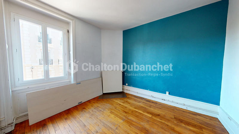 Appartement - 75 m² - 4 pièces