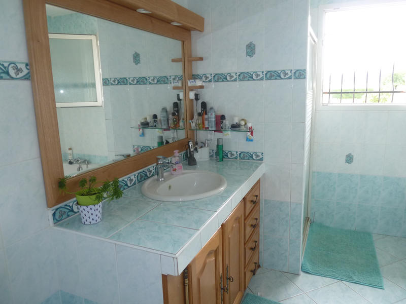 Villa - 200 m² - 7 pièces