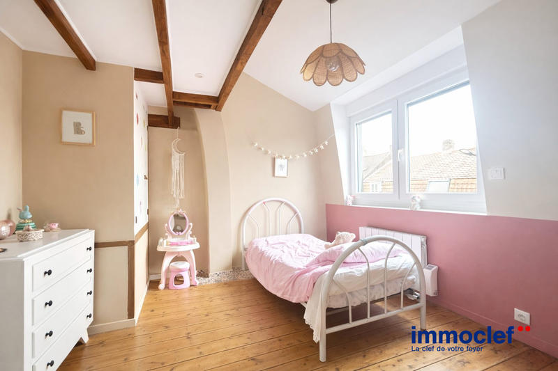 Maison - 95 m² - 4 pièces