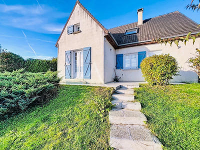 Maison - 145 m² - 6 pièces