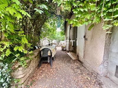 Maison - 82 m² - 5 pièces