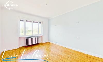 Maison - 111 m² - 4 pièces