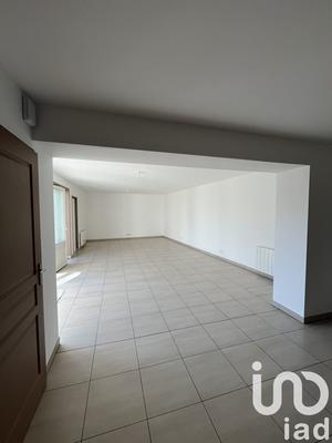 Maison - 93 m² - 5 pièces