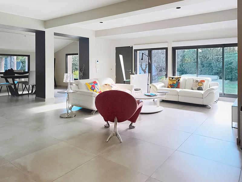 Maison - 170 m² - 5 pièces