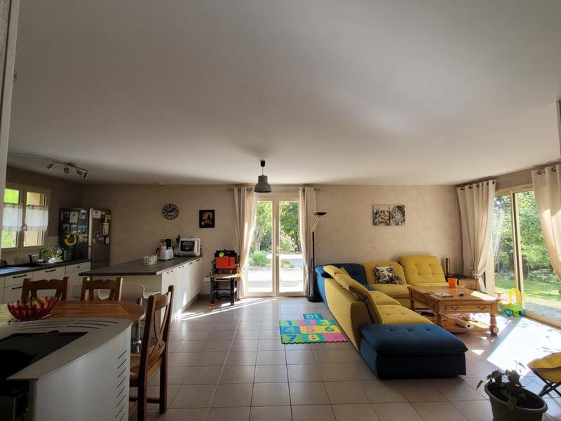 Maison - 90 m² - 4 pièces