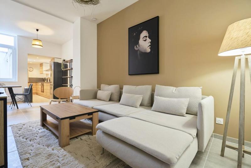 Maison - 103 m² - 6 pièces