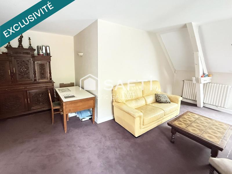 Maison - 235 m² - 7 pièces