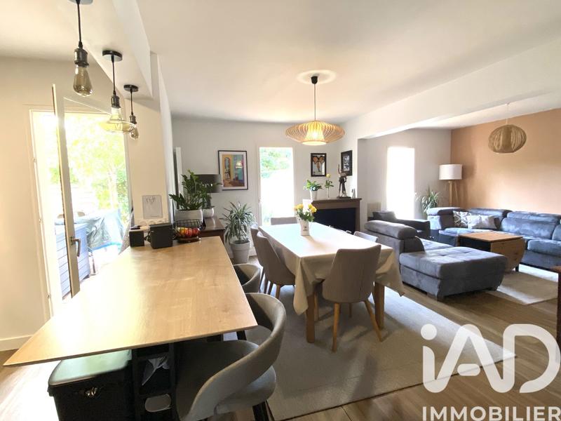 Maison - 100 m² - 5 pièces