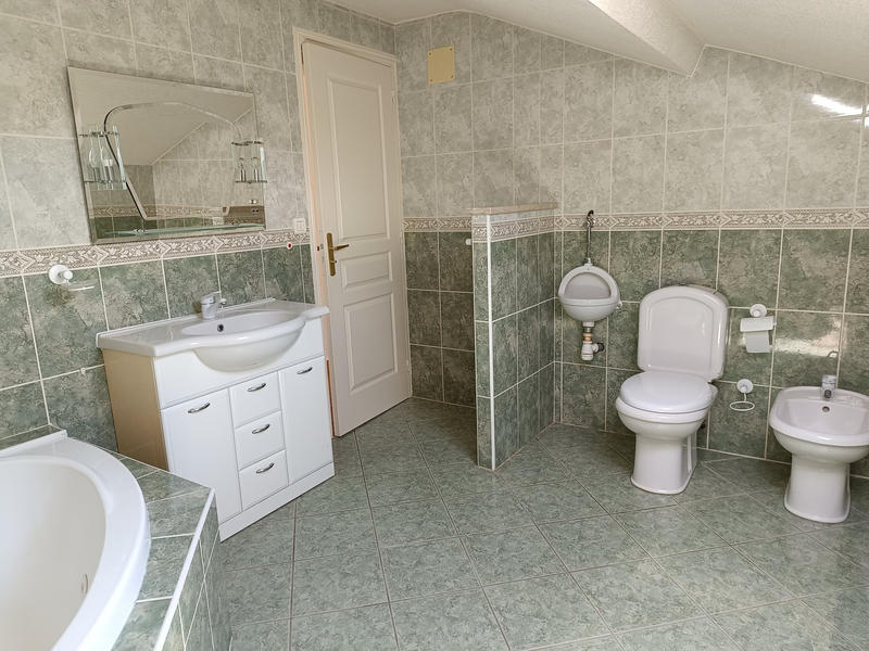 Maison - 155 m² - 6 pièces