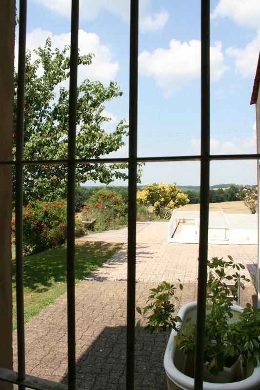 Maison - 320 m² - 10 pièces