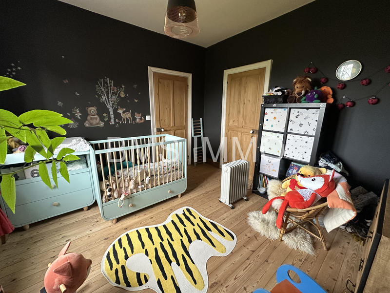 Maison - 158 m² - 6 pièces