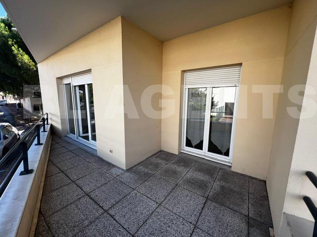 Appartement - 77 m² - 4 pièces