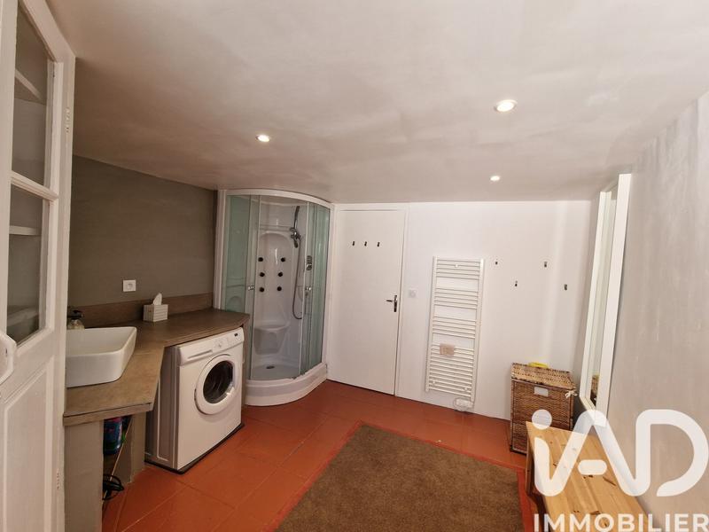 Maison - 99 m² - 5 pièces