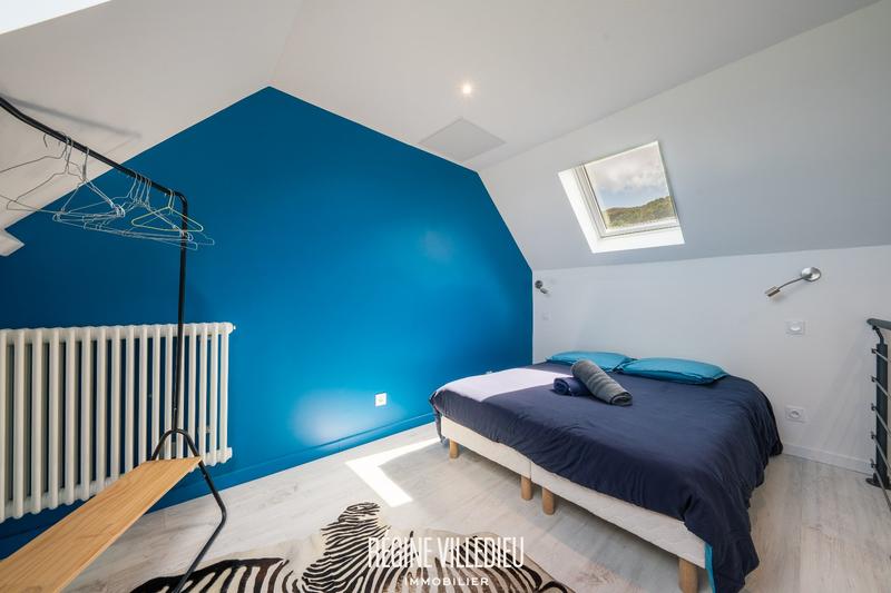 Maison - 92 m² - 5 pièces